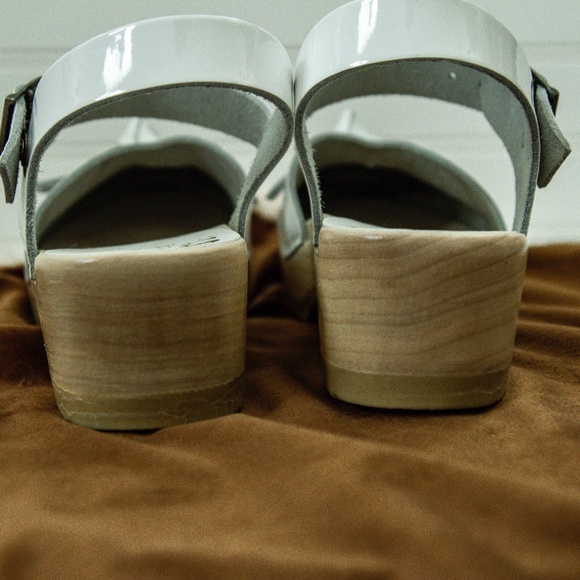 NWOT SVEN clogs - Picture 11 of 13